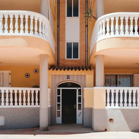 アパート Avinguda Mare Nostrum, 101